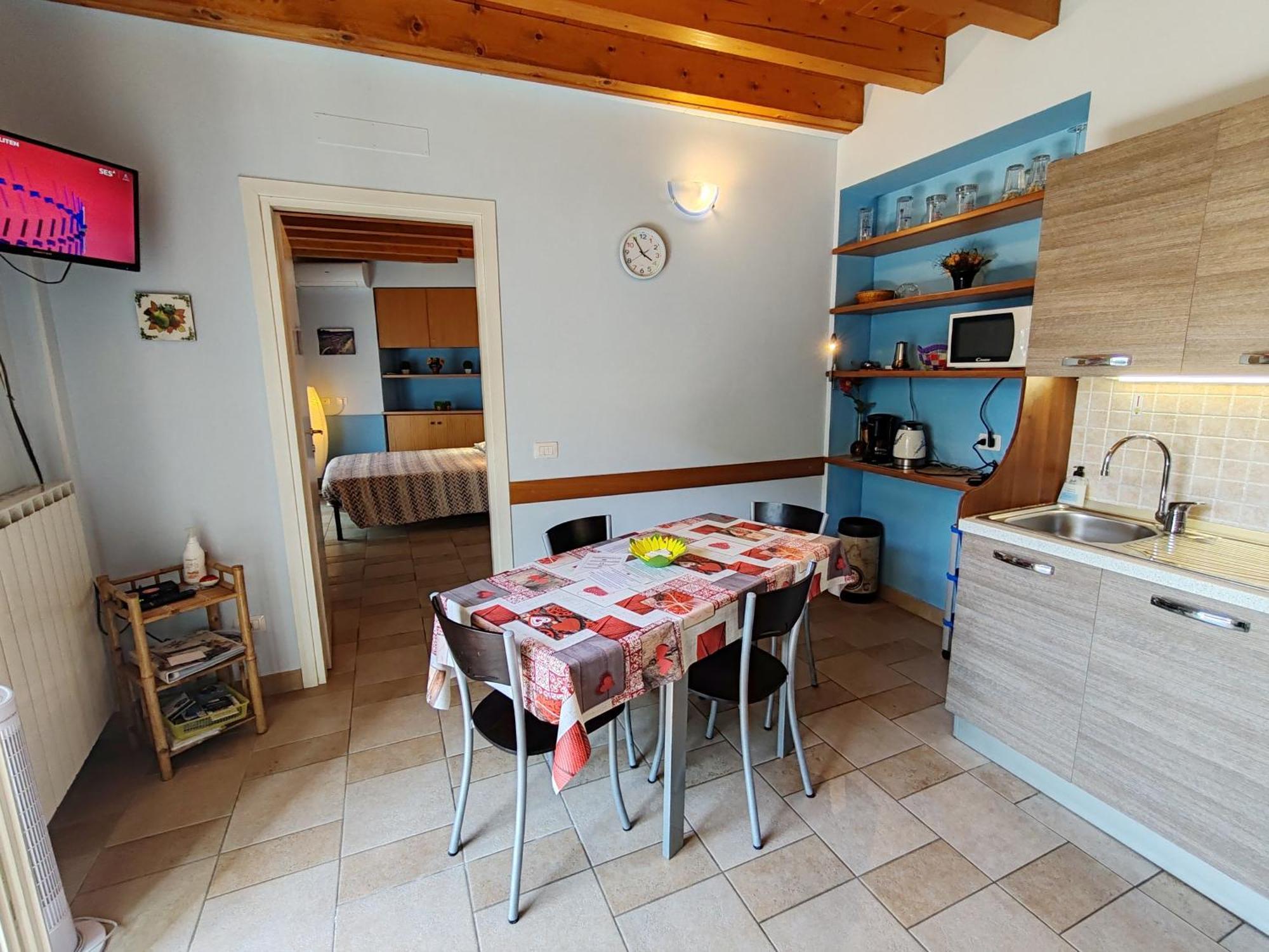 Residenza Silvana Apt A Cielo On The Ground Floor With Parking Вербания Екстериор снимка