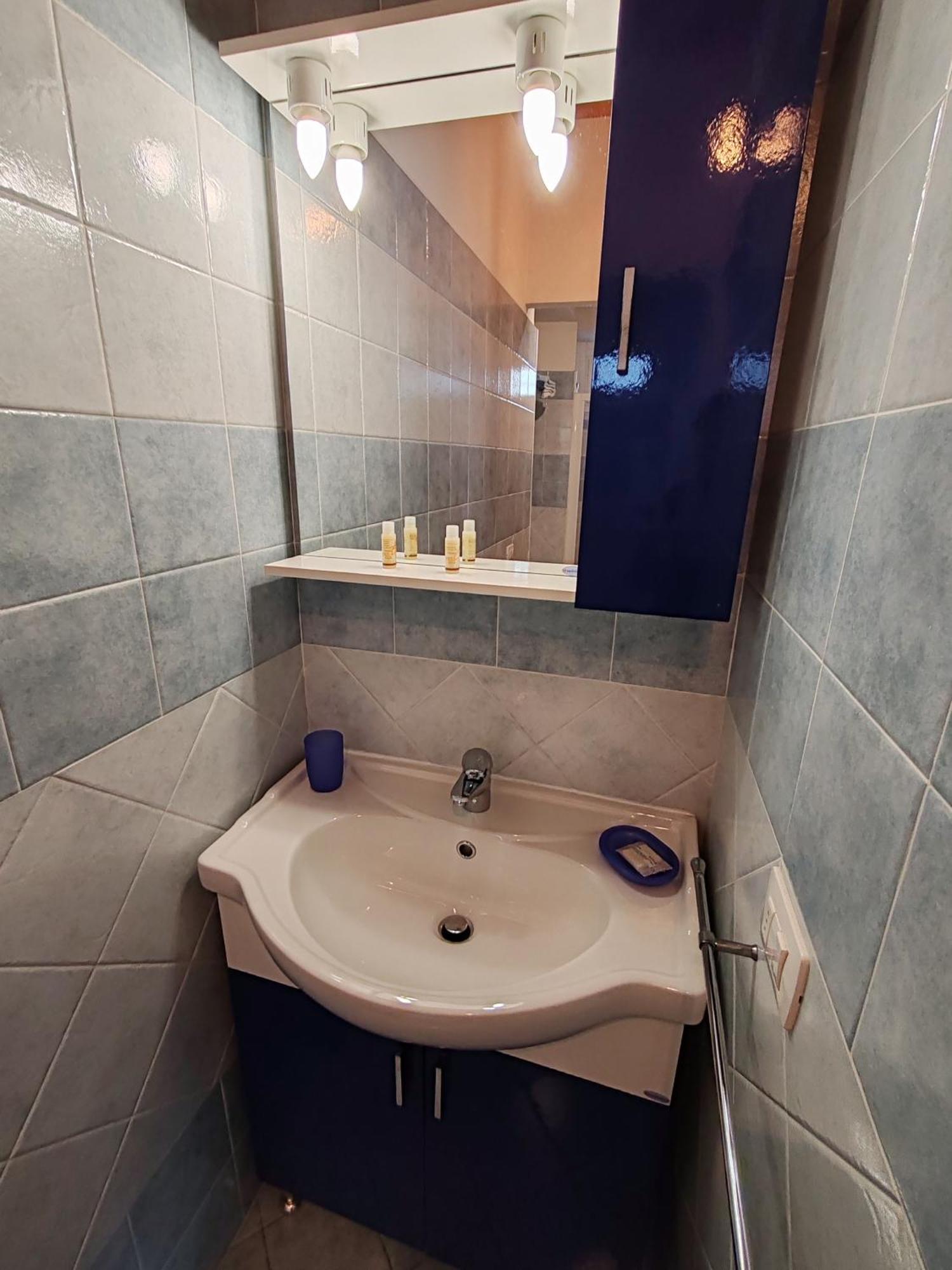 Residenza Silvana Apt A Cielo On The Ground Floor With Parking Вербания Екстериор снимка