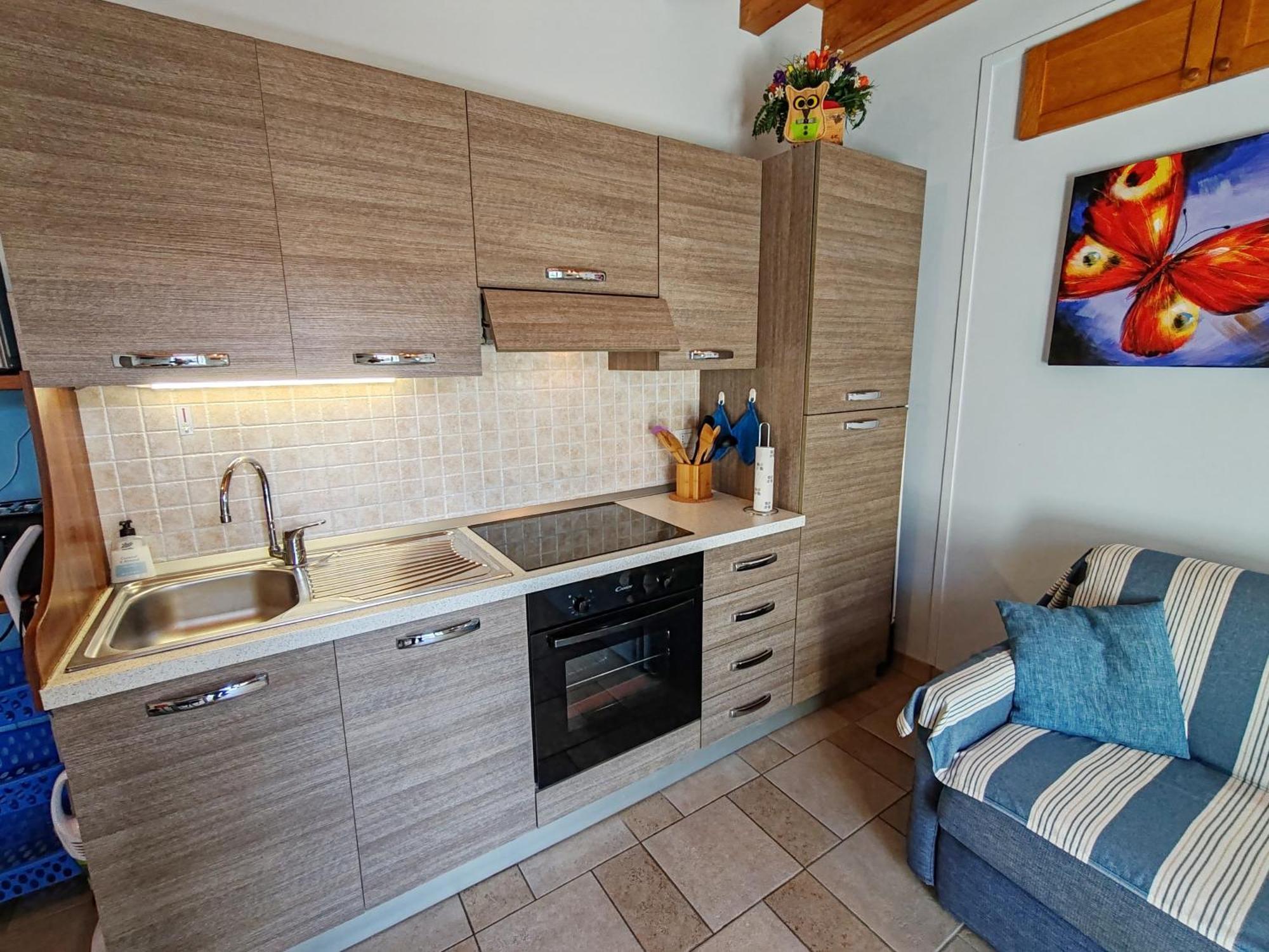 Residenza Silvana Apt A Cielo On The Ground Floor With Parking Вербания Екстериор снимка