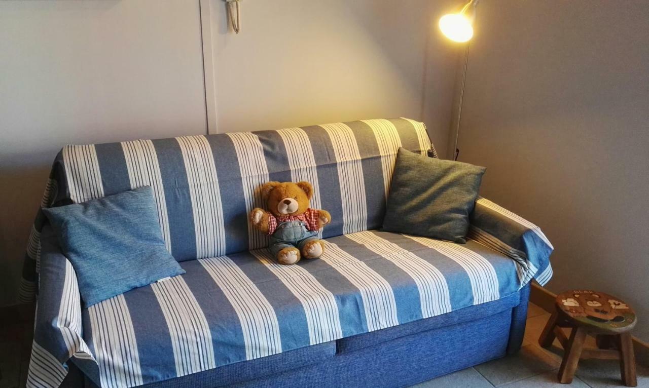Residenza Silvana Apt A Cielo On The Ground Floor With Parking Вербания Екстериор снимка