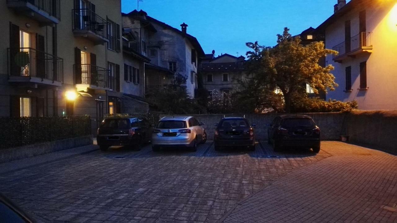 Residenza Silvana Apt A Cielo On The Ground Floor With Parking Вербания Екстериор снимка