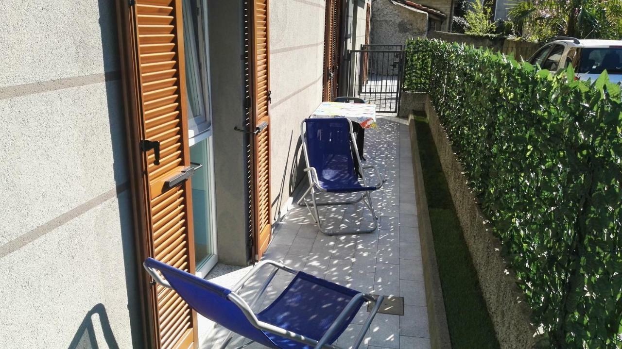 Residenza Silvana Apt A Cielo On The Ground Floor With Parking Вербания Екстериор снимка